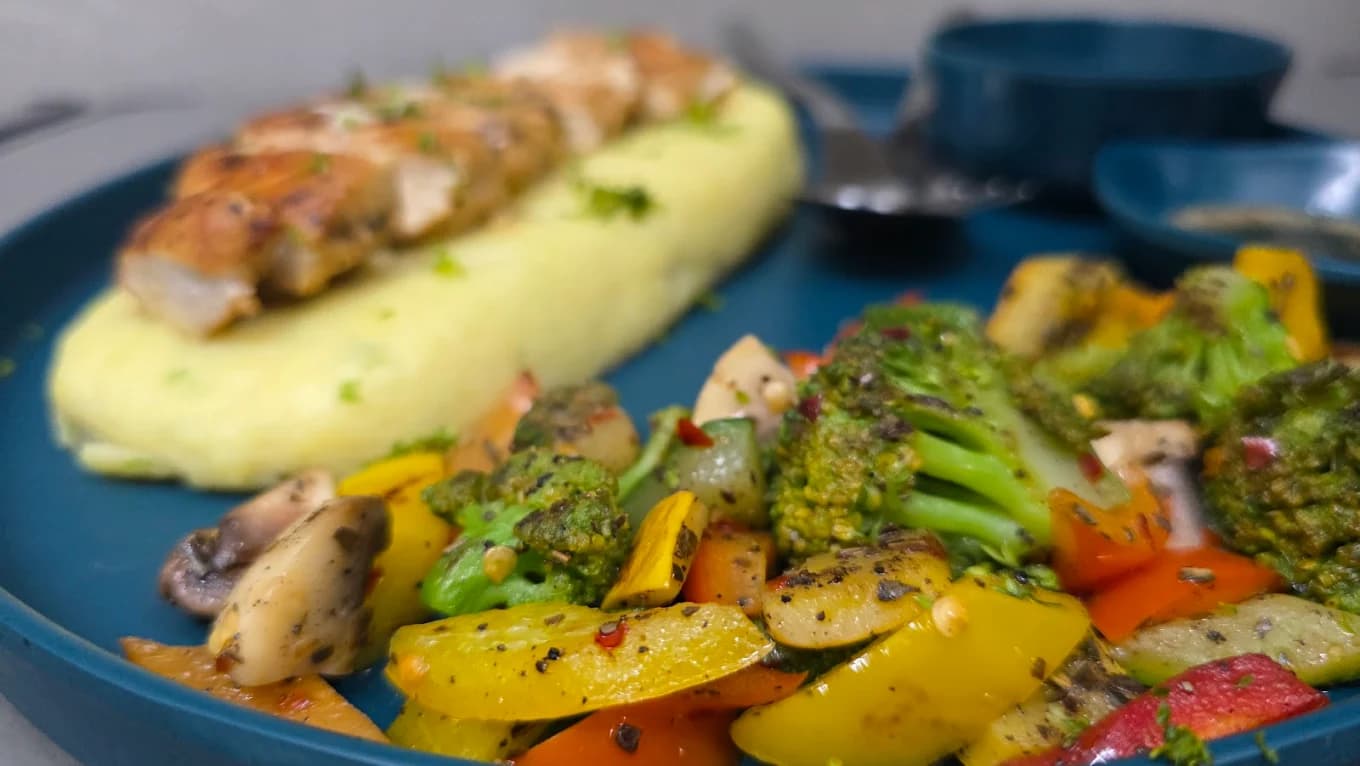 Grilled Chicken with Mashed Potato & Sauteed Veggies
