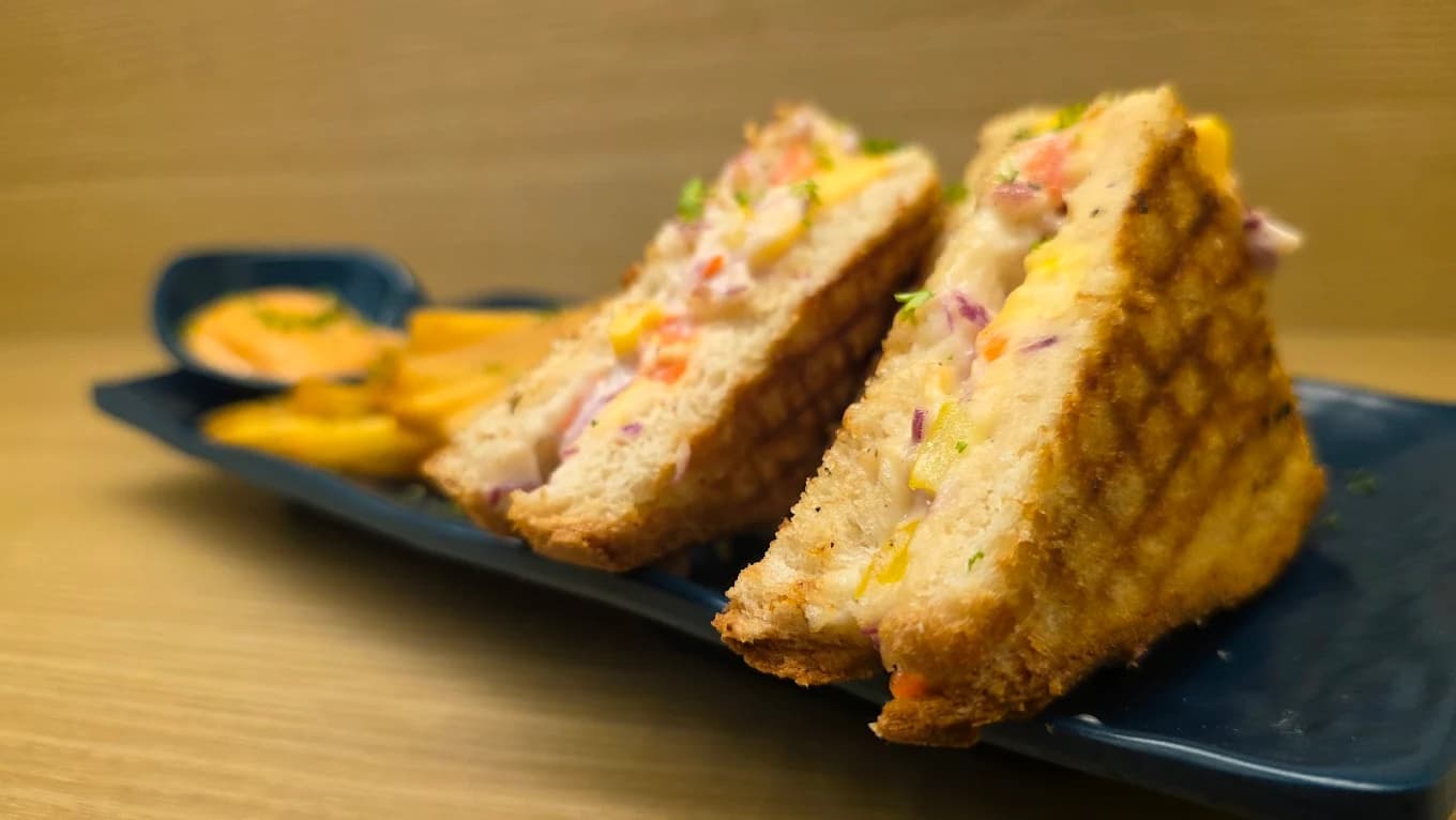 Sandwich with Fries